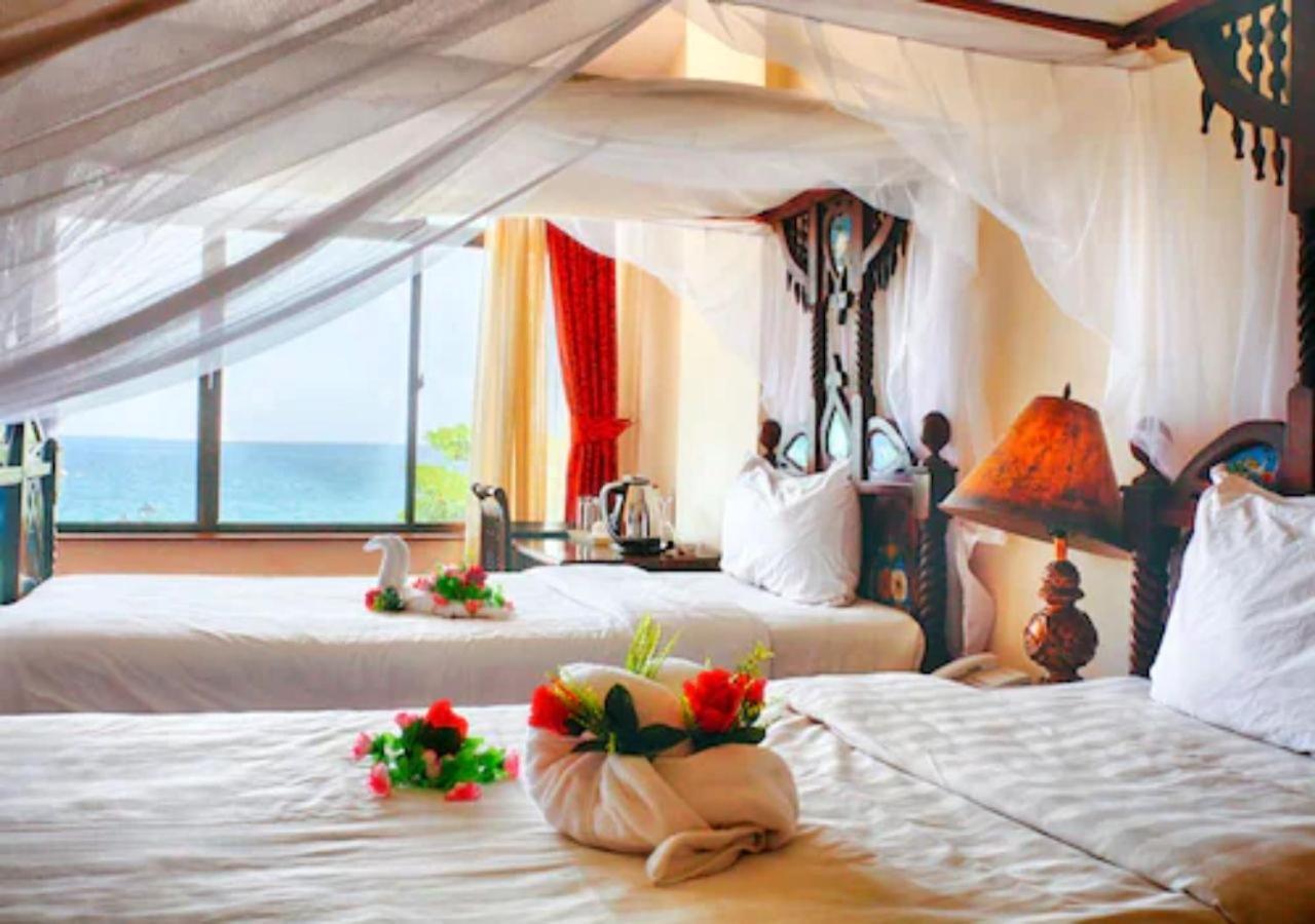 Bed and breakfast Africa House Zanzibar Extérieur photo